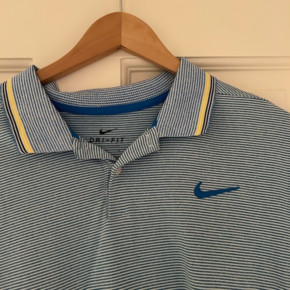 Nike Dri-Fit Golf Polos ( set of 3), size large - Picture 3 of 7